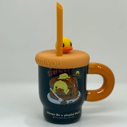 Tasse mignonne avec paille