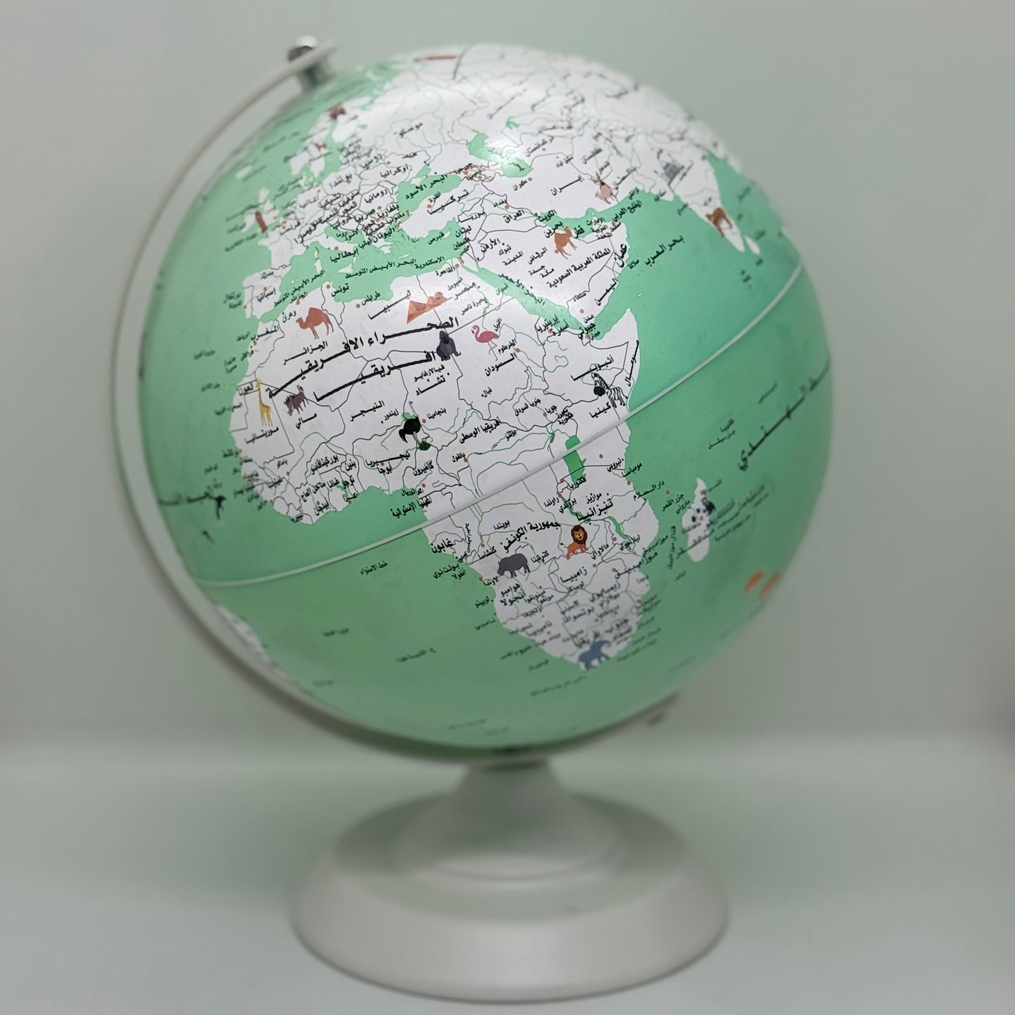 Globe terrestre base métallique