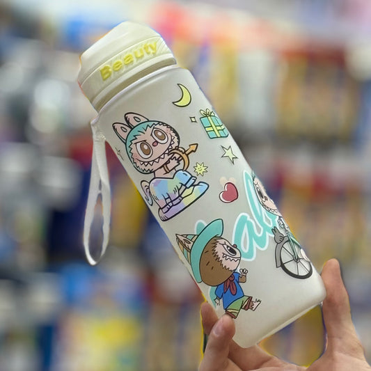 Gourde labubu en plastique
